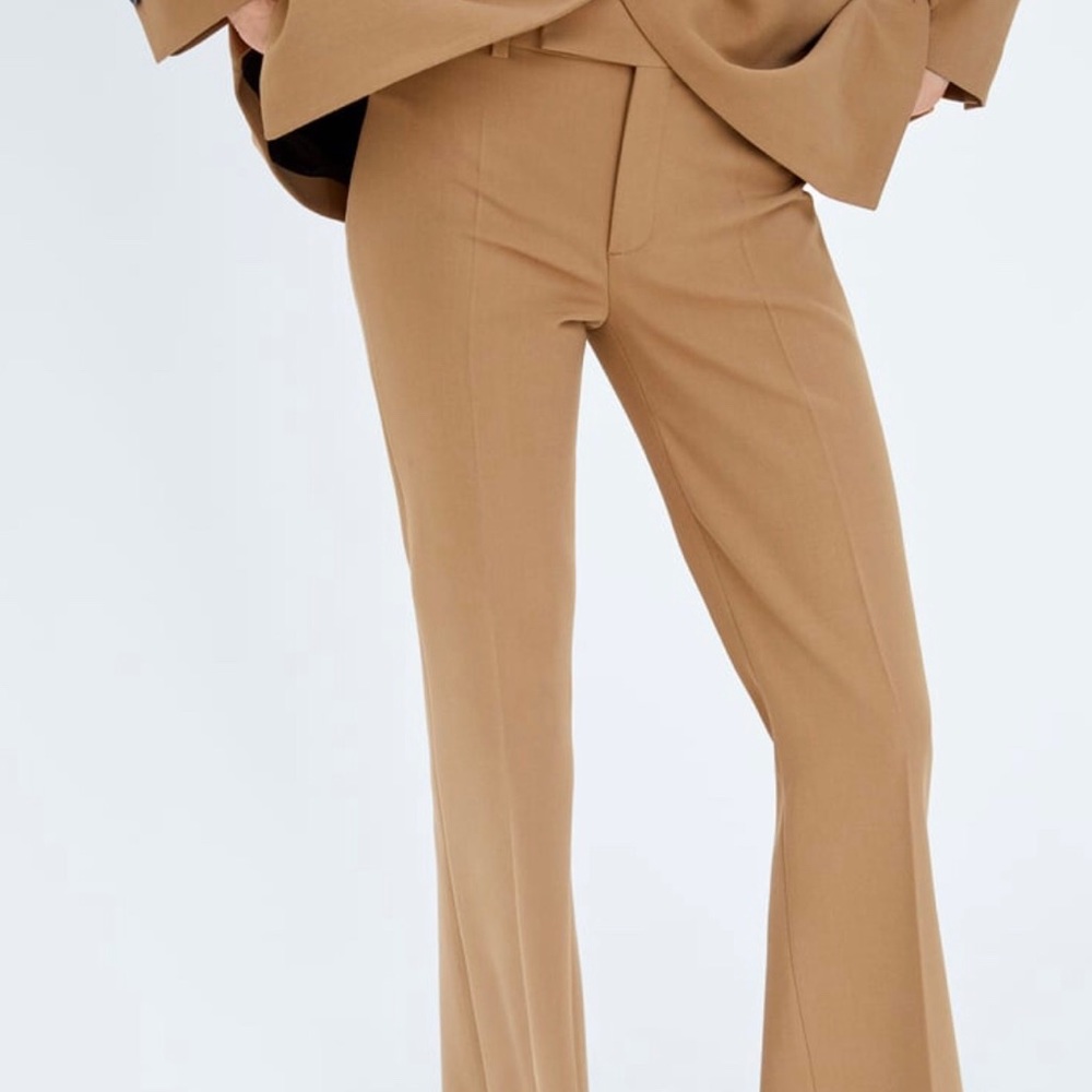 NWT ZARA flare trousers sz. Medium